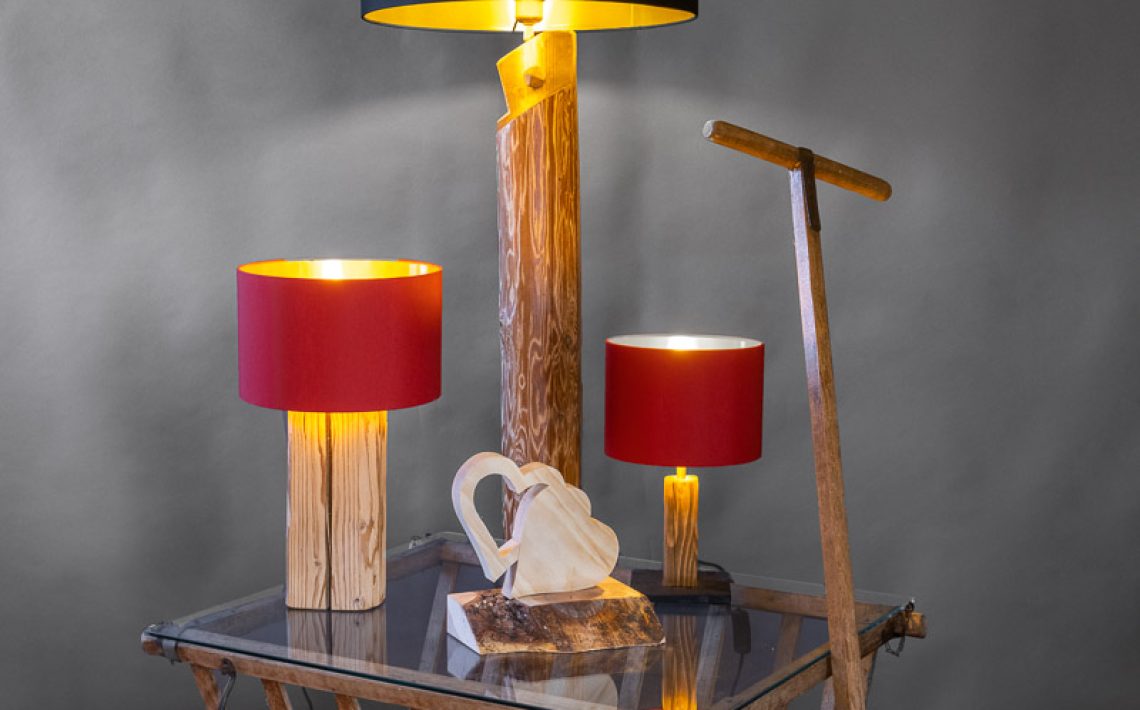 Holzlampen mit Altholz